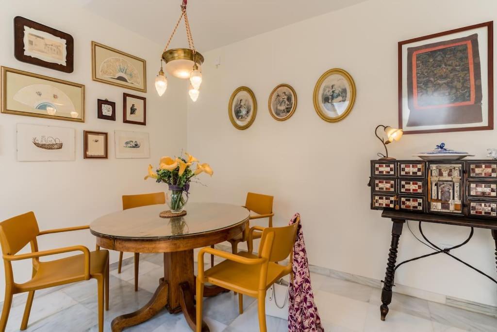 Apartamentos Rg, San Vicente 22 Σεβίλλη Εξωτερικό φωτογραφία